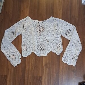 Design Lab Lord & Taylor White Crochet Lace Long-Sleeve Crop Top -flaw
